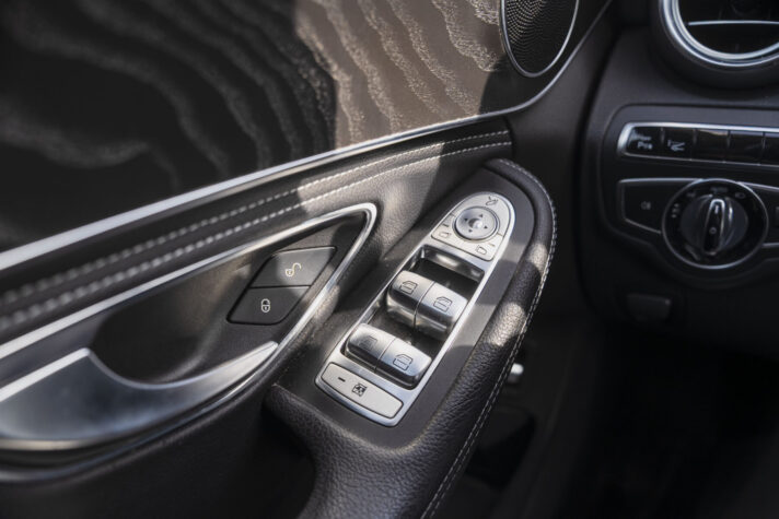 MERCEDES BENZ C350 E