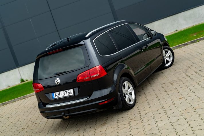 VW SHARAN