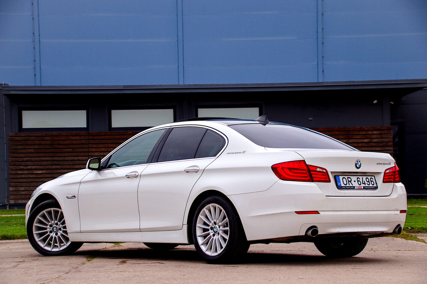 BMW ACTIVE HYBRID 5
