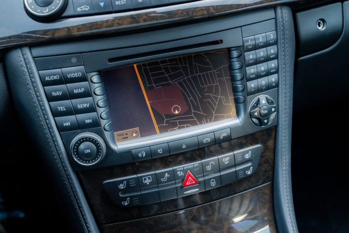 MERCEDES BENZ CLS 320