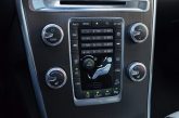 Volvo XC 60 Summum Xenium 2.4 D5 (158Kw-215Z/s) Dīzelis Awd (4×4) Pilnpiedziņa ar automātisko ātrumkārbu.