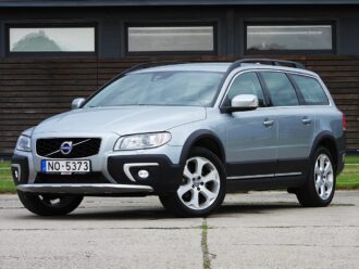 VOLVO XC70