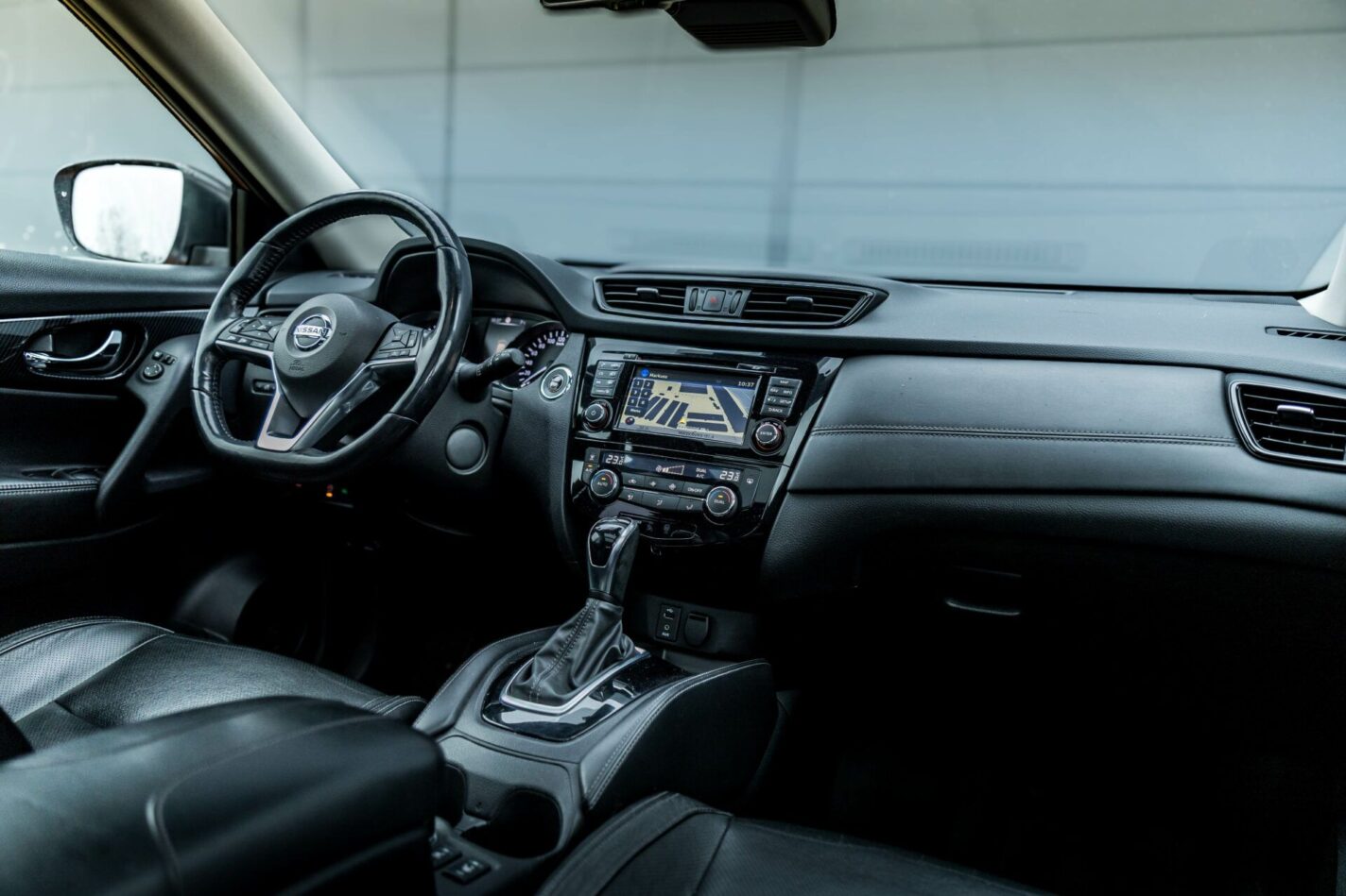 NISSAN X TRAIL