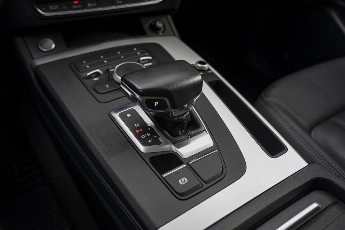 AUDI Q5 QUATTRO