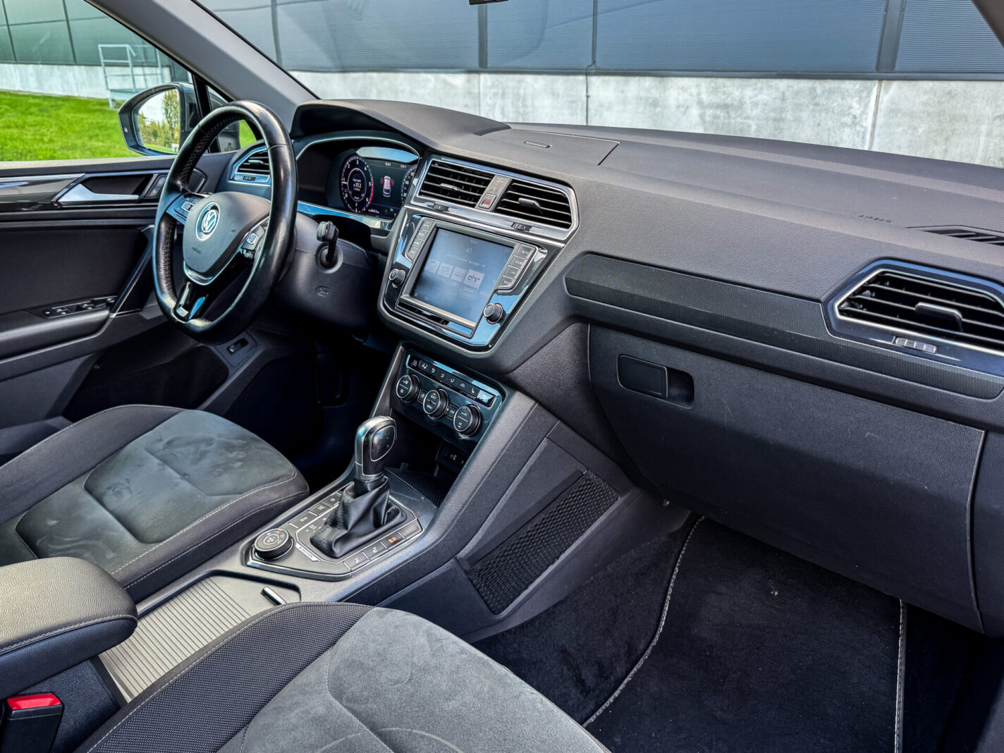 VW TIGUAN