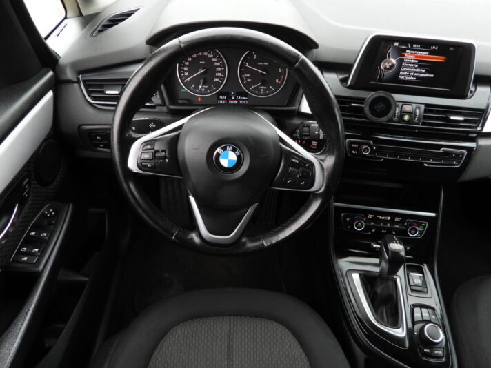BMW 220D GRAND TOURER