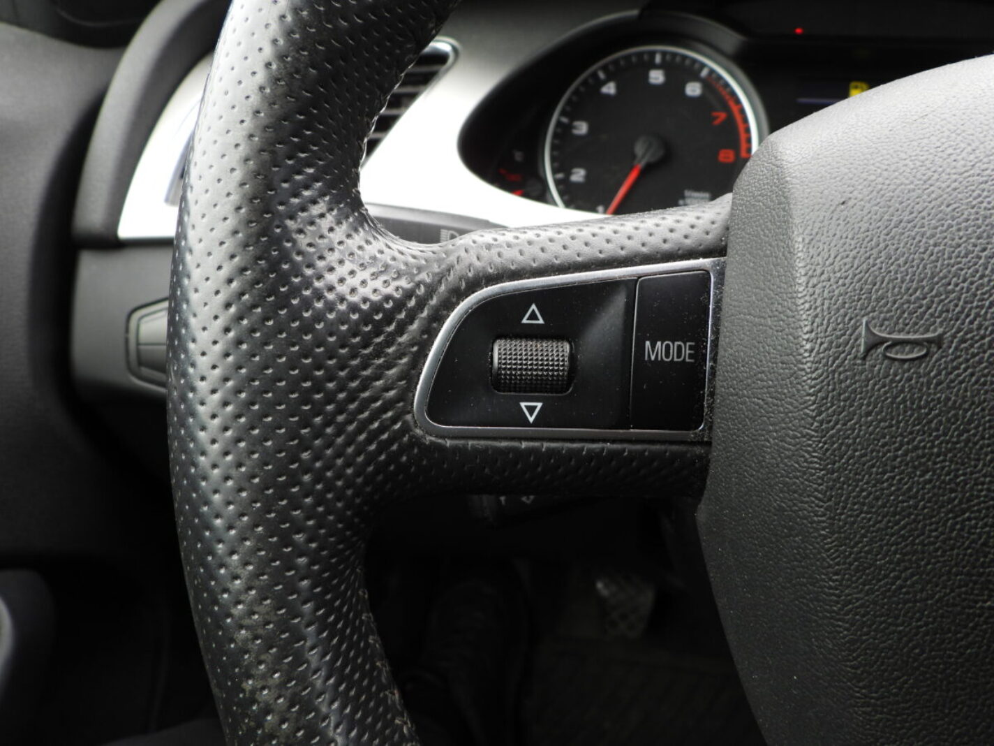 AUDI A4 S-LINE