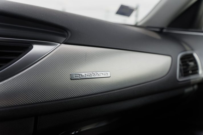 AUDI A6 AVANT QUATTRO S-LINE