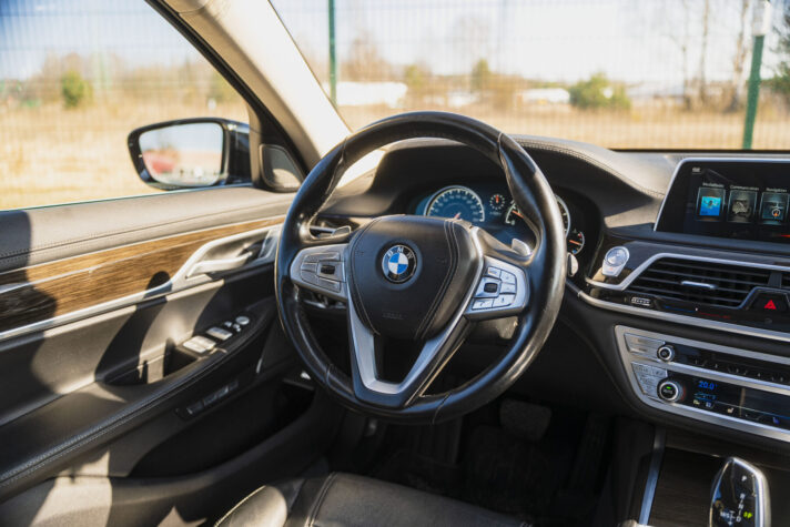BMW 740LI M-PACK XDRIVE