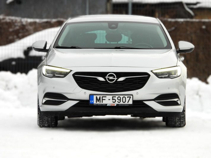 OPEL INSIGNIA