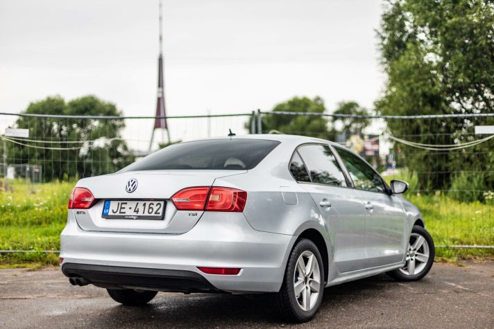 VW JETTA