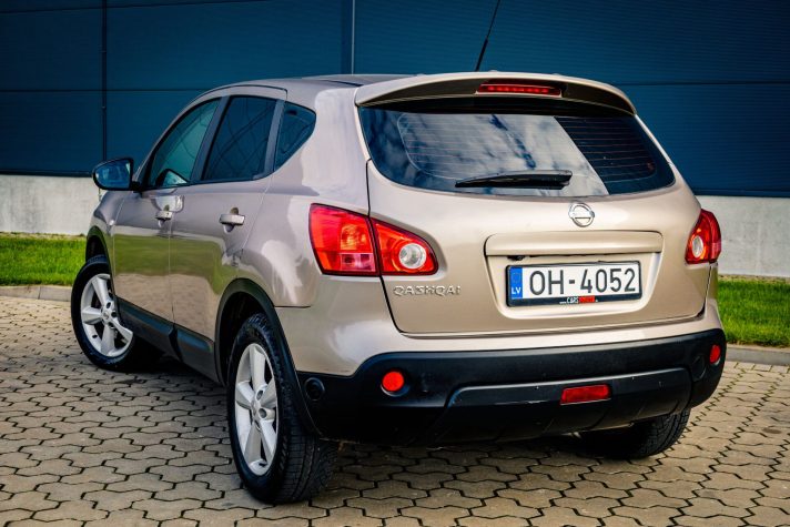 NISSAN QASHQAI