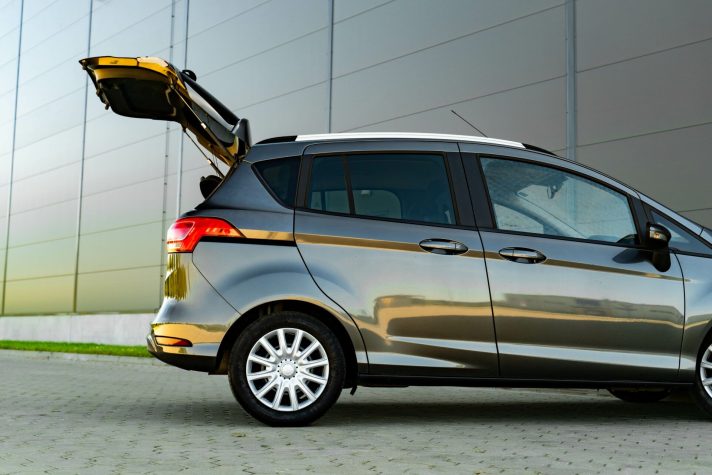 FORD B-MAX