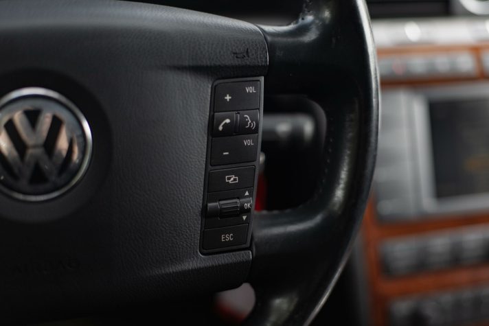 VW PHAETON