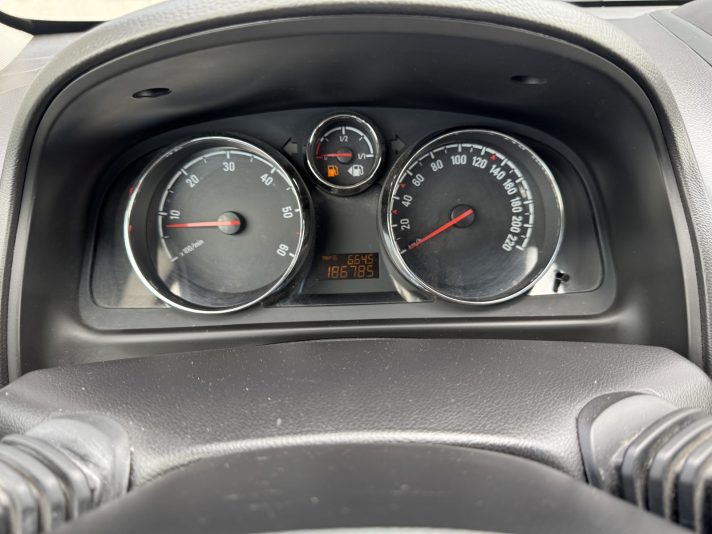 Opel Antara