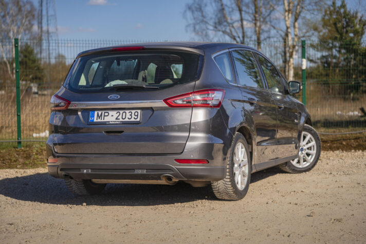 FORD S-MAX