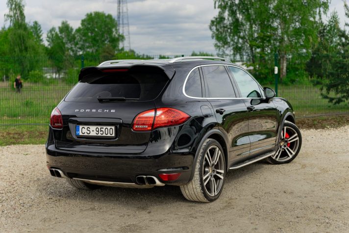 PORSCHE CAYENNE DIESEL