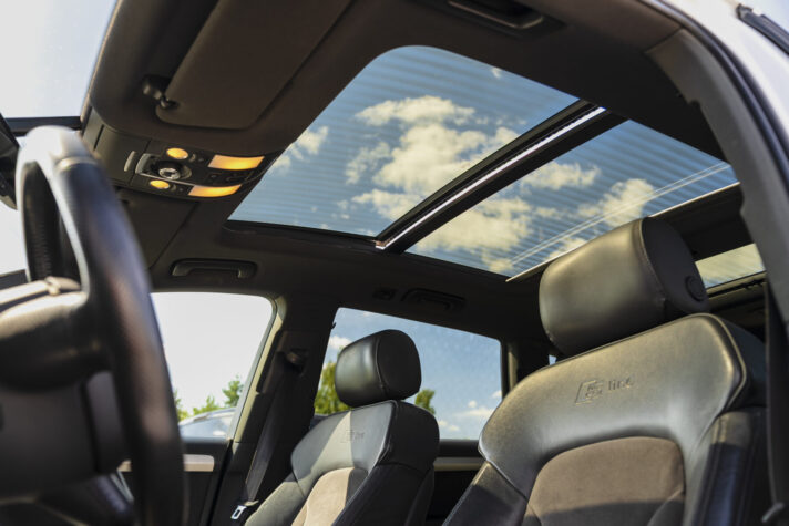 AUDI Q7 S-LINE