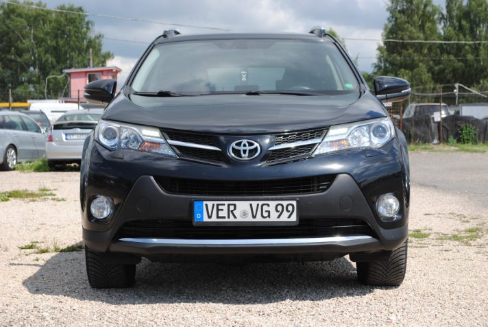 TOYOTA RAV4