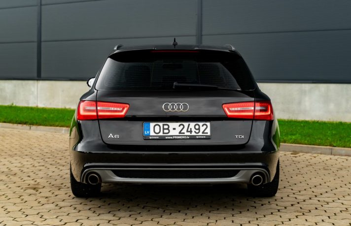 AUDI A6 AVANT