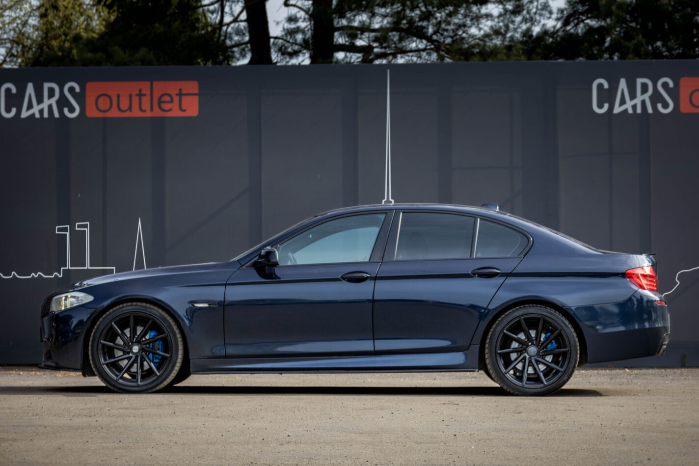 BMW 530