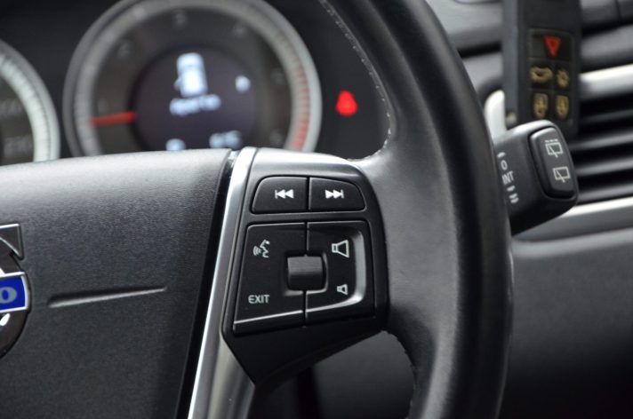 Tikko ievests. Volvo Xc70 2.4D5 (158kw-215z/s) Dīzelis 4×4 Awd pilnpiedziņas ar automātisko ātrumkārbu.