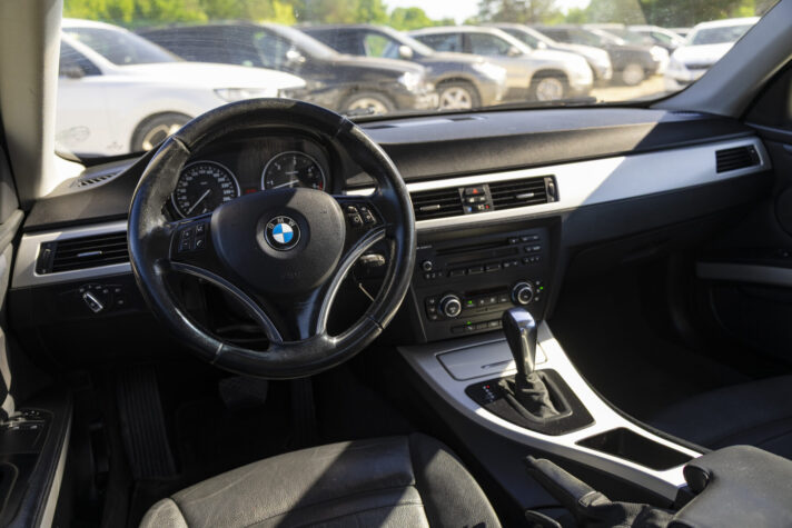 BMW 330 XDRIVE