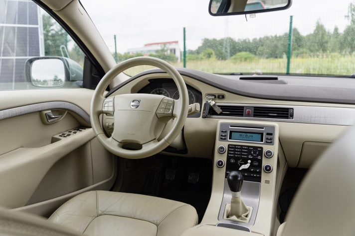 VOLVO XC 70