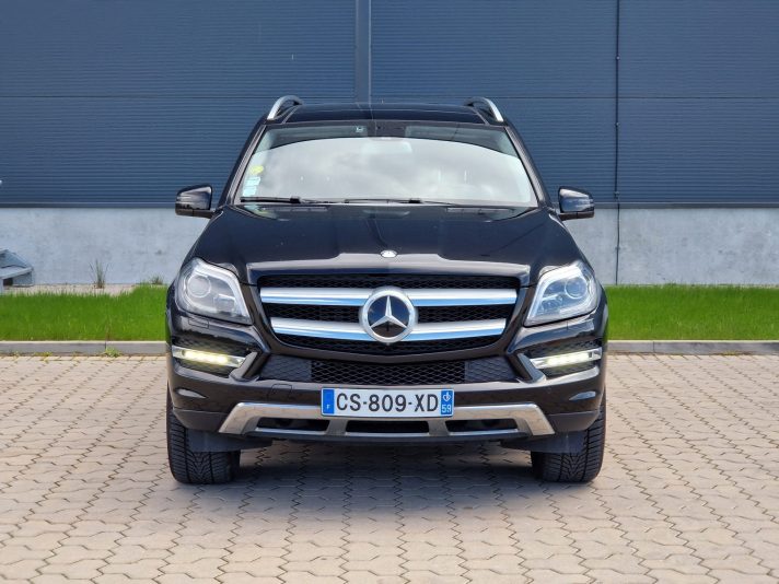 Tīko no Francijas MB GL 4MATIC 3.D