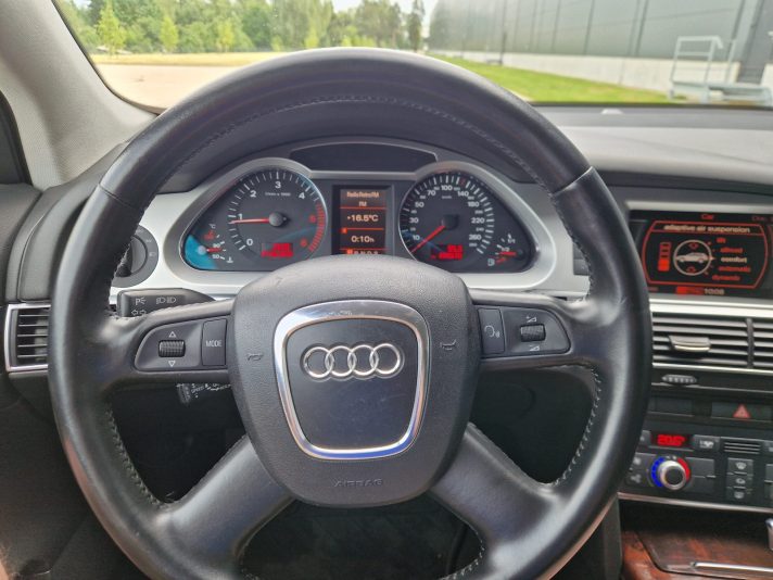 Tikko no Francijas. AUDI A 6 ALLROAD, 3D QUATTRO.