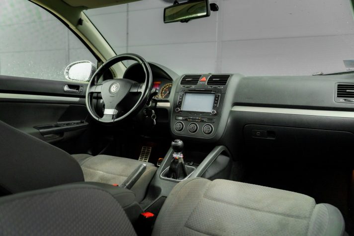 VW JETTA