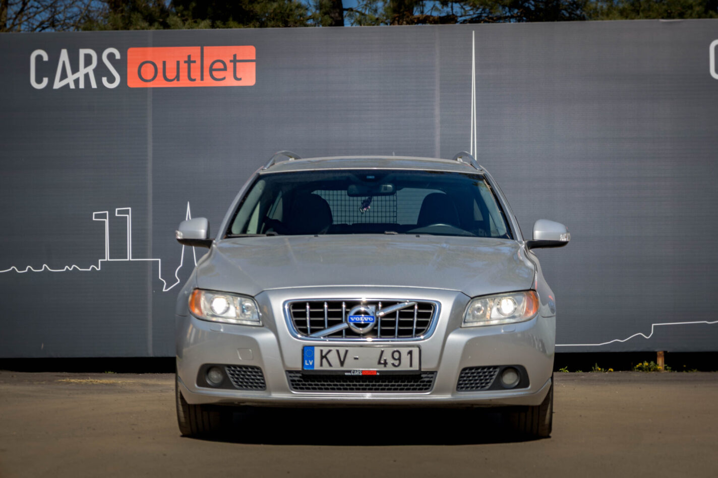 VOLVO V70