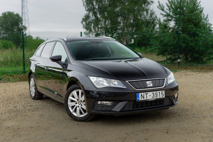 SEAT LEON ST