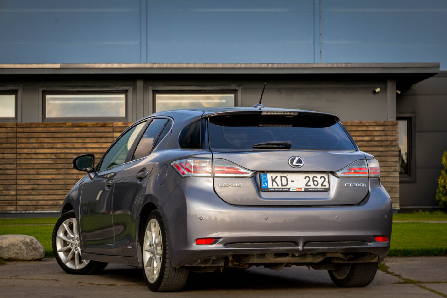 LEXUS CT200H