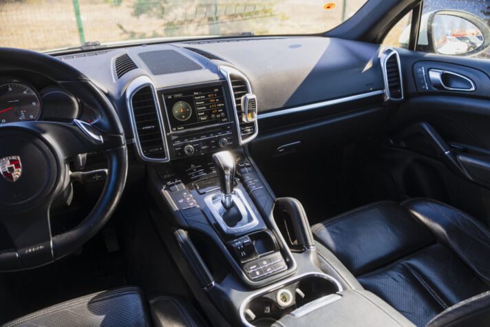 PORSCHE CAYENNE DIESEL