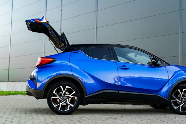 TOYOTA C-HR