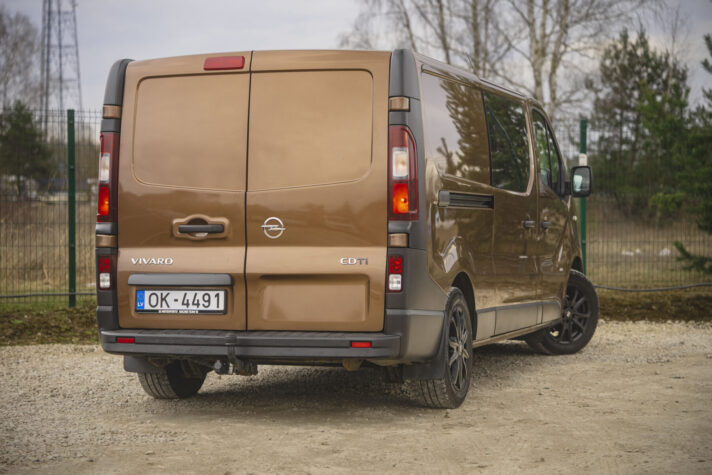 OPEL VIVARO-B
