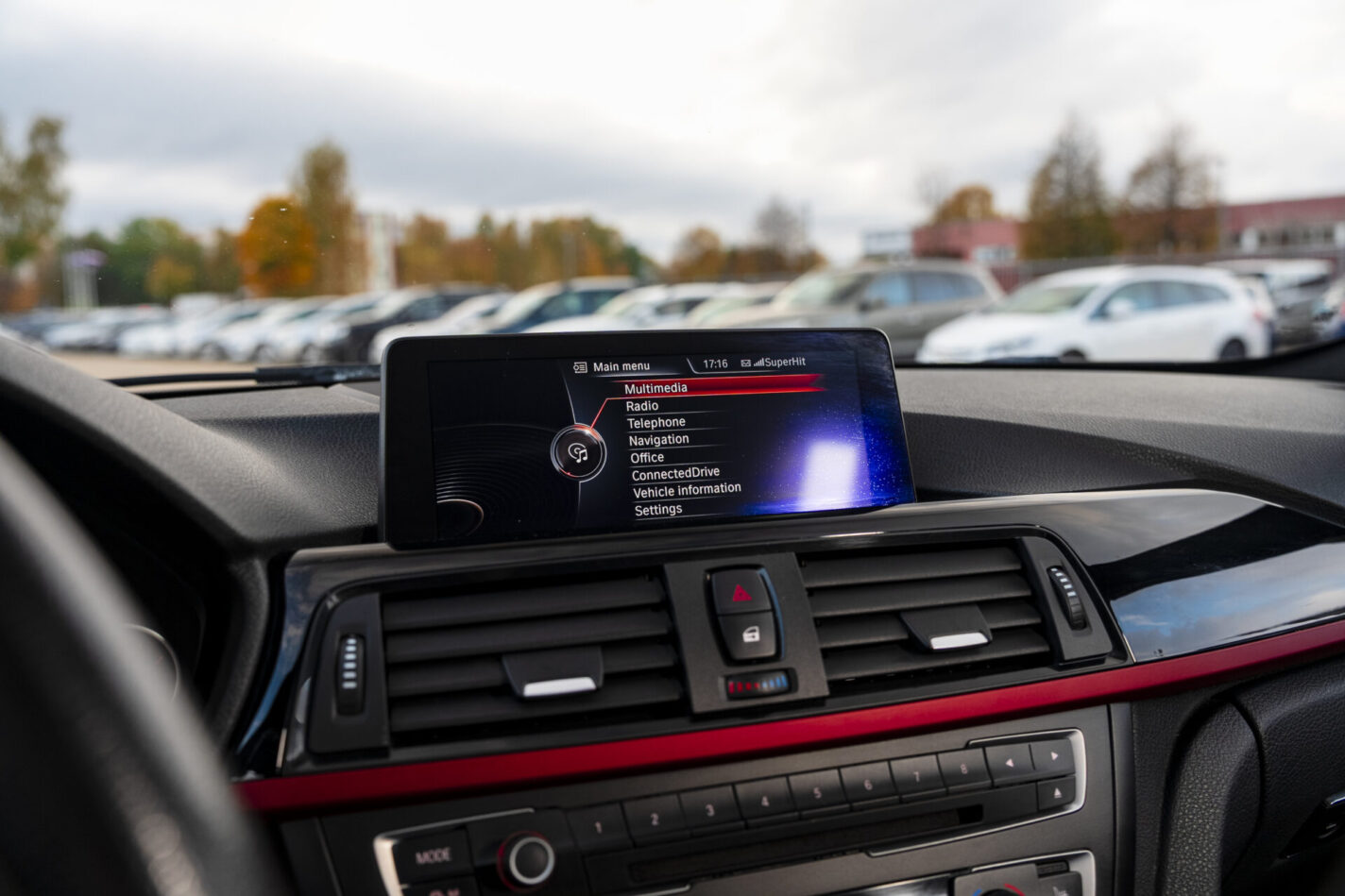 BMW 320 M-PACK XDRIVE