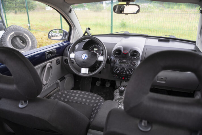 VW NEW BEETLE