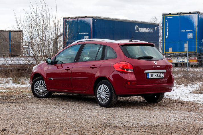 Renault Clio 20Th jubilejas modelis