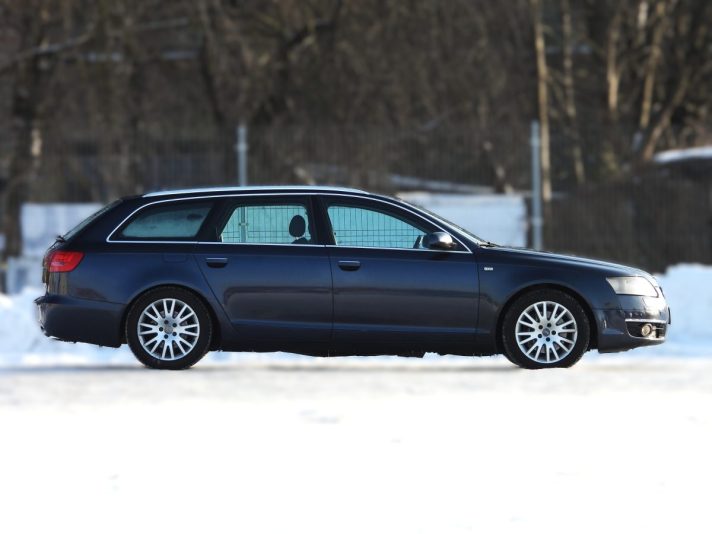 AUDI A6 QUATTRO
