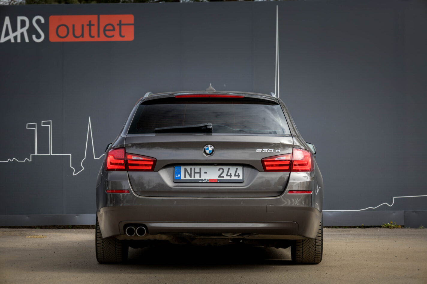 BMW 530