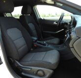 MERCEDES BENZ GLA 200