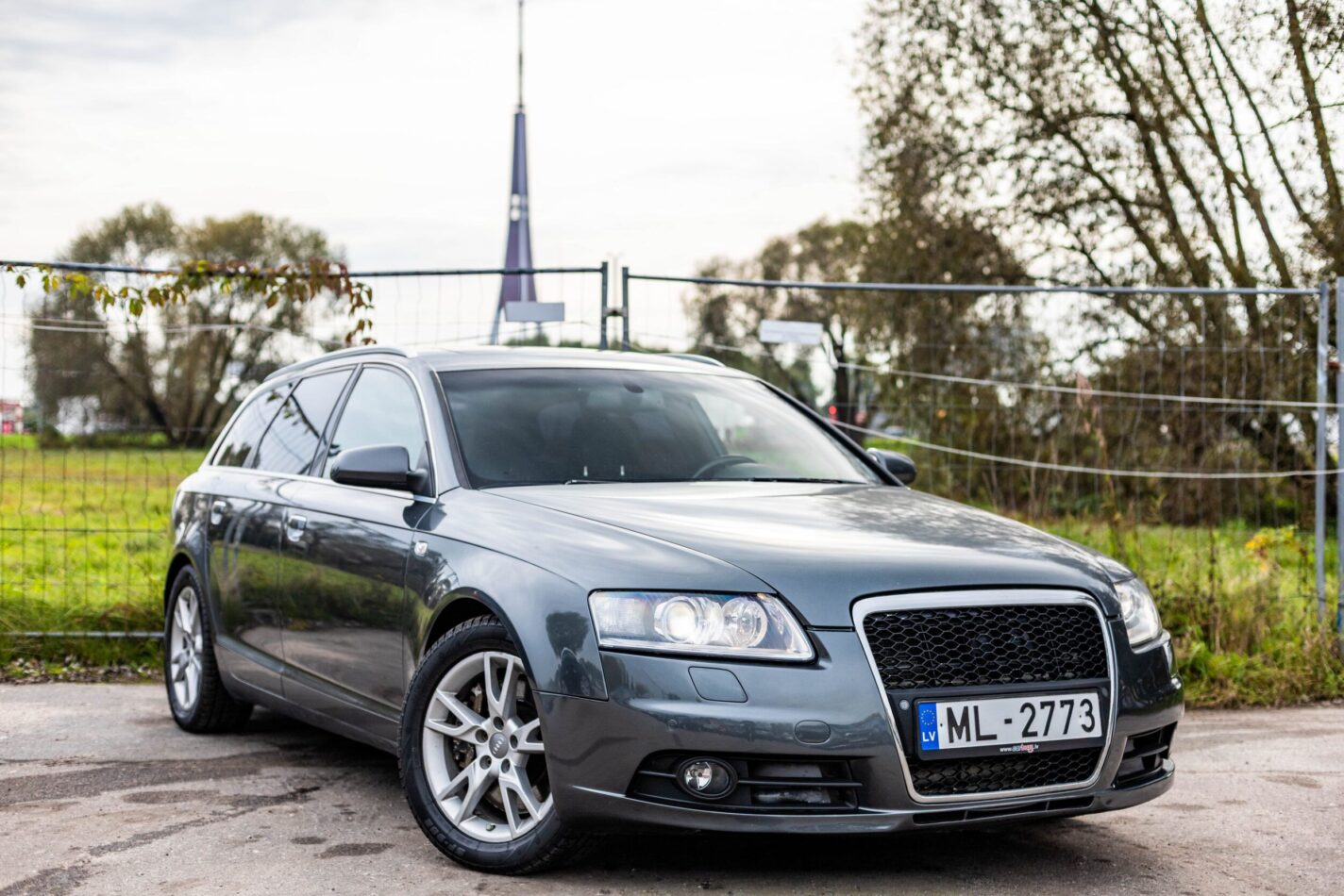 AUDI A6 AVANT