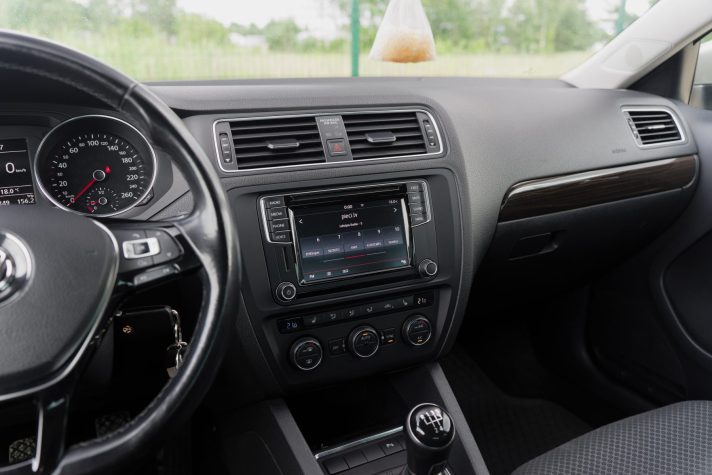 VW JETTA