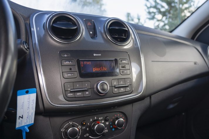 DACIA SANDERO