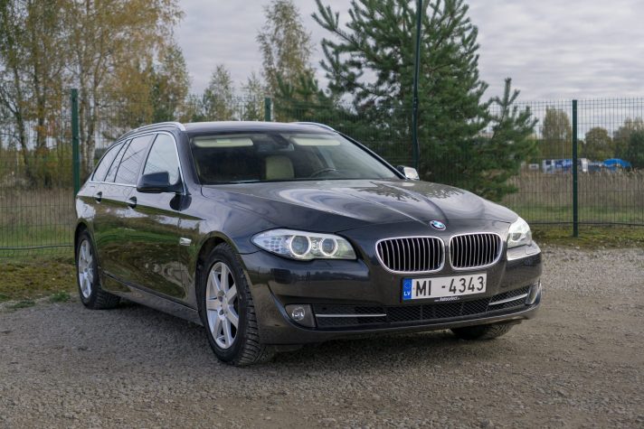 BMW 525