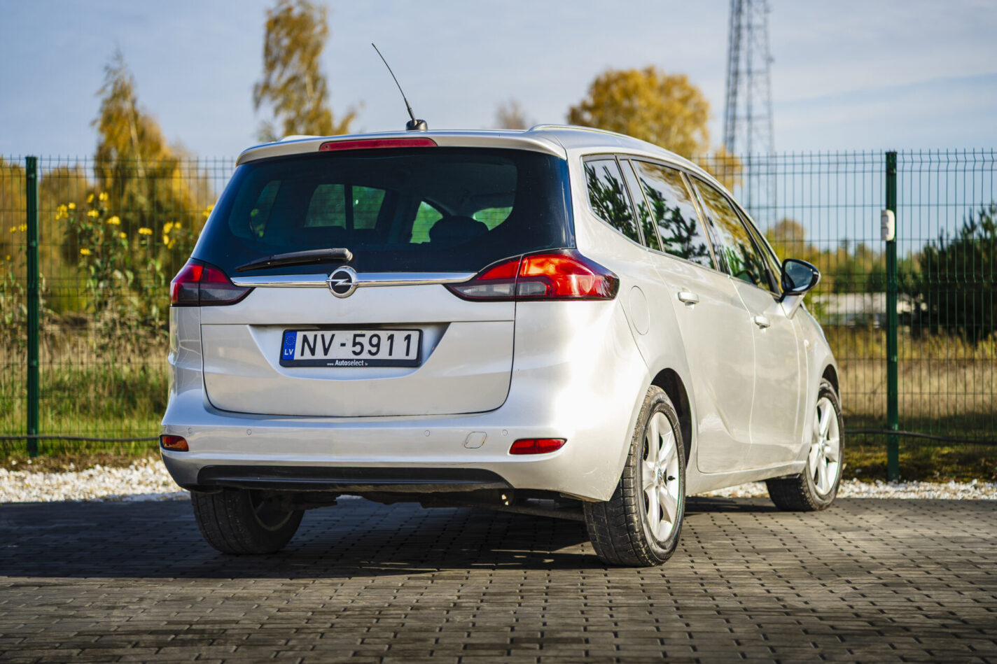 OPEL ZAFIRA TOURER