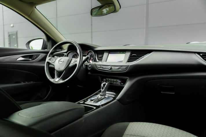 OPEL INSIGNIA GRAND SPORT
