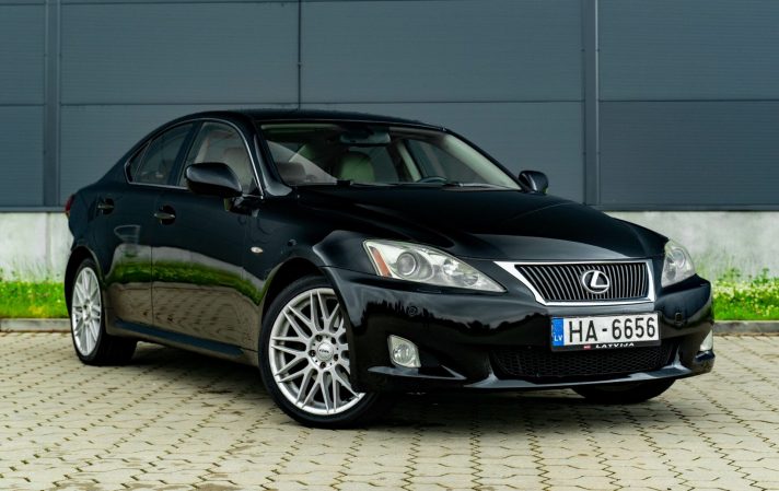 LEXUS IS 250